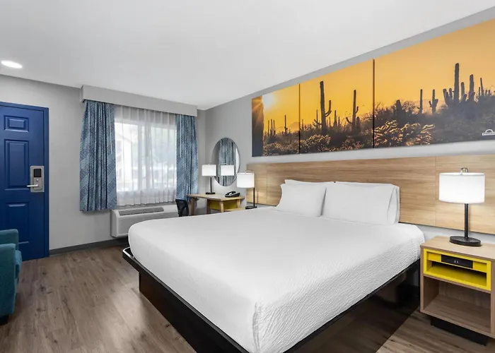 Hotel Days By Wyndham West Phoenix