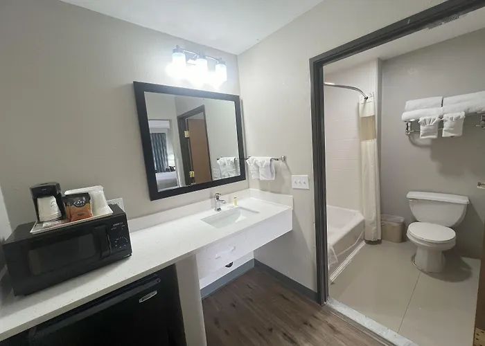Hotel Days By Wyndham West Phoenix